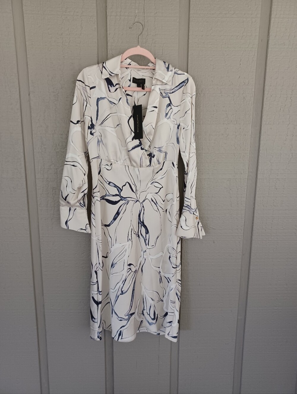 Donna Karan Abstract Printed Wrap Effect Dress Size 6 Long Sleeve V Neck Office